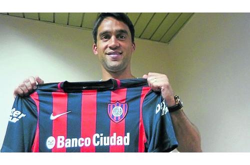 "Ponerse la camiseta San Lorenzo demanda ganar todos los fines de semana"