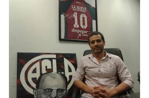 "Si vendemos algn jugador, al plantel profesional hay que nutrirlo con uno de inferiores"