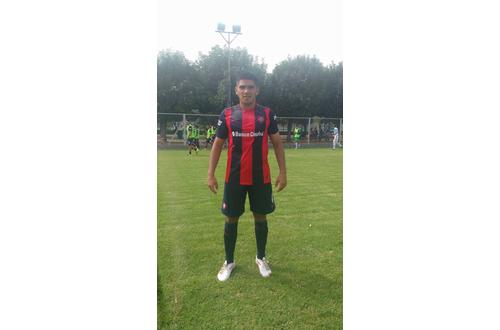 Nico Zalazar: de apualado a titular en San Lorenzo